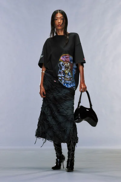 Look 11
